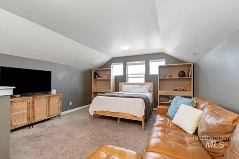 Bedroom - 5948 W Hamm Ln, Eagle, ID 83616 photo 6 of 6