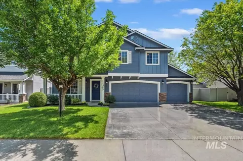 11325 W Cumberland River Dr, Nampa, ID 83686