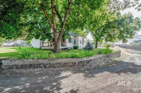 201 Tiffany Ln, Culdesac, ID 83524