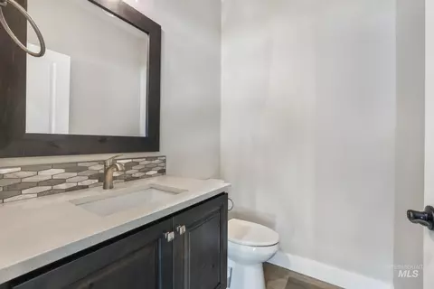 Bath - 298 Sandi Rd, Twin Falls, ID 83301 photo 1 of 5