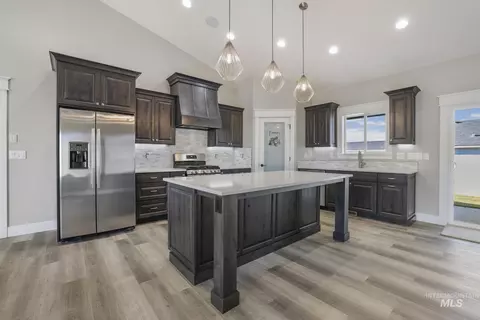 298 Sandi Rd, Twin Falls, ID 83301