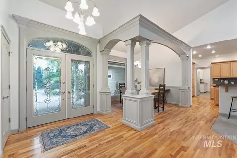 Entry Way - 1420 W Powder Ct, Eagle, ID 83616 photo 2 of 2