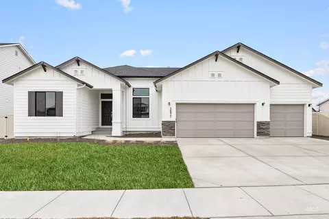 7043 E Marble Springs Dr, Nampa, ID 83687