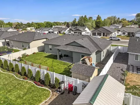 View/Area - 719 E Avenue J, Jerome, ID 83338 photo 1 of 11