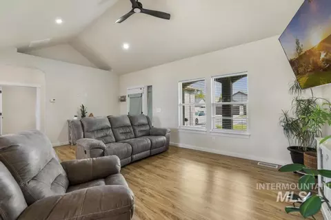 Other - 719 E Avenue J, Jerome, ID 83338 photo 4 of 8