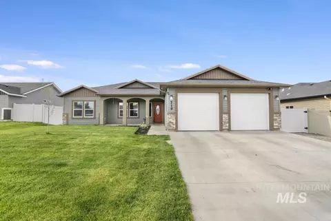 719 E Avenue J, Jerome, ID 83338