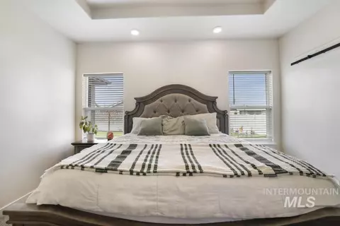 Bedroom - 719 E Avenue J, Jerome, ID 83338 photo 6 of 6