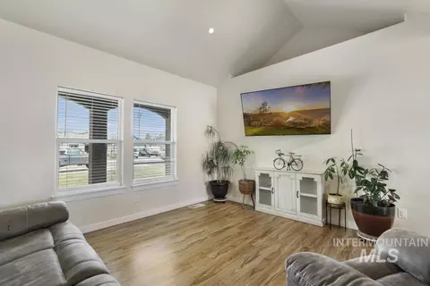 Other - 719 E Avenue J, Jerome, ID 83338 photo 3 of 8