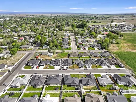 View/Area - 719 E Avenue J, Jerome, ID 83338 photo 4 of 11