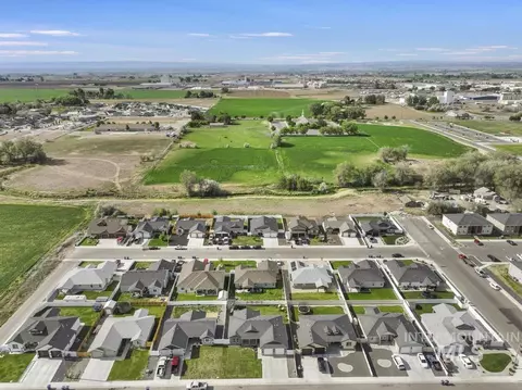 View/Area - 719 E Avenue J, Jerome, ID 83338 photo 6 of 11