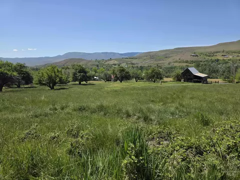 43310 Eagle Creek Rd, Richland, OR 97870