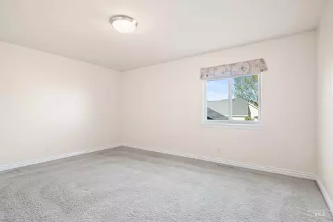 Bedroom - 2522 E 3719 N, Twin Falls, ID 83301 photo 5 of 8