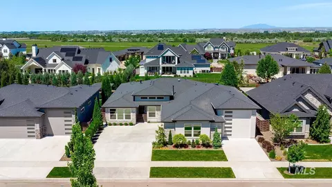 4588 W Sugar Tree Dr, Meridian, ID 83646