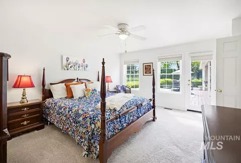 Bedroom - 792 N Nicklaus Ln, Eagle, ID 83616 photo 1 of 4