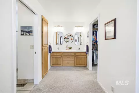 Other - 792 N Nicklaus Ln, Eagle, ID 83616 photo 2 of 6