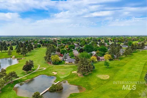 View/Area - 792 N Nicklaus Ln, Eagle, ID 83616 photo 2 of 3