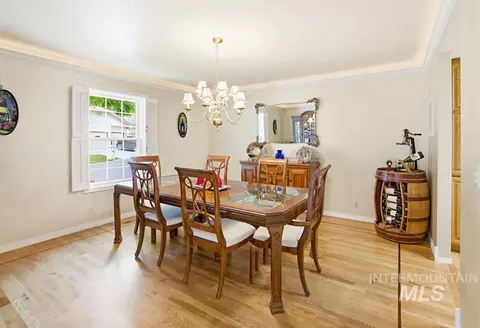 Dining - 792 N Nicklaus Ln, Eagle, ID 83616 photo 1 of 2