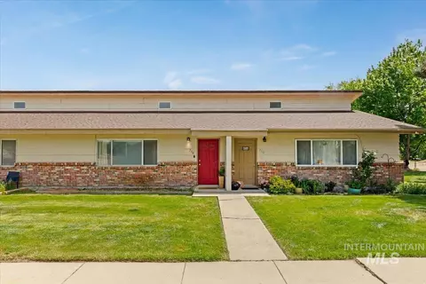 714 NW 8th St, Meridian, ID 83642