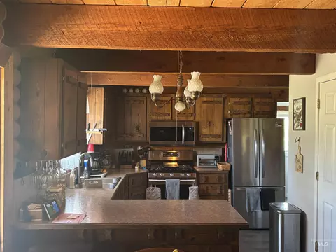 Kitchen - 9606 Packer John Rd, Smiths Ferry, ID 83611 photo 3 of 3