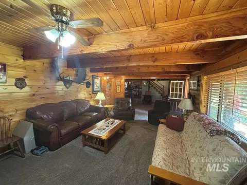Living - 9606 Packer John Rd, Smiths Ferry, ID 83611 photo 1 of 2