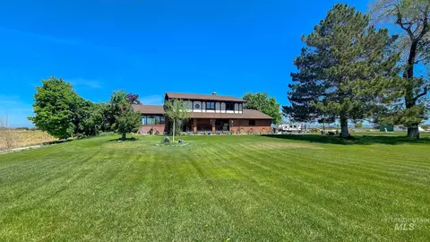 1530 E 4200 N, Buhl, ID 83316