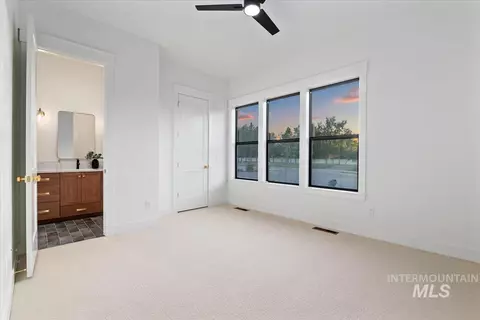 Bedroom - 196 N Timber Wolf Pl, Eagle, ID 83616 photo 4 of 4