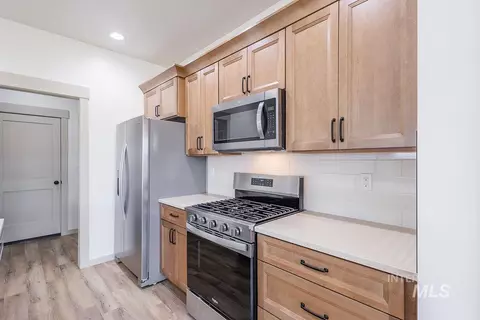 Kitchen - 1075 W 10th St, Weiser, ID 83672 photo 4 of 4
