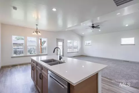 Other - 1075 W 10th St, Weiser, ID 83672 photo 3 of 9