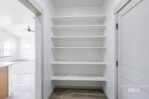 Entry Way - 1075 W 10th St, Weiser, ID 83672 photo 3 of 3