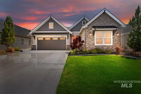 8111 W Corinthia St, Eagle, ID 83616