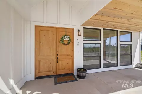 Exterior - 660 3rd St, Notus, ID 83656 photo 3 of 9