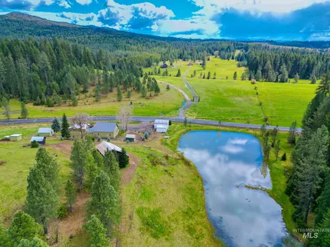 1995 Glenwood Rd, Kamiah, ID 83536