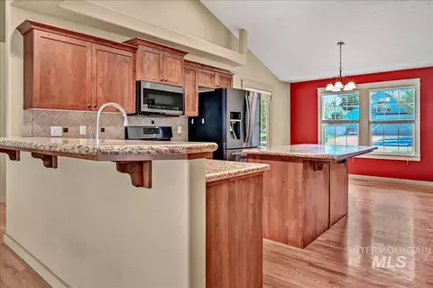 Kitchen - 817 N Shadowridge Ave, Eagle, ID 83616 photo 1 of 3