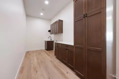 Entry Way - 24821 Ardmore Ct, Caldwell, ID 83607 photo 2 of 2
