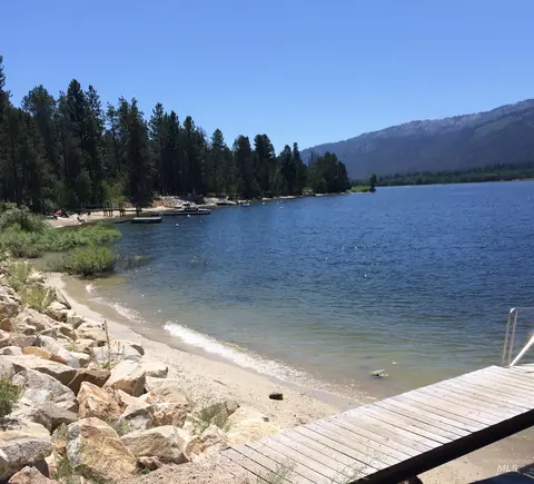 246 Bald Eagle Ln, Donnelly, ID 83615