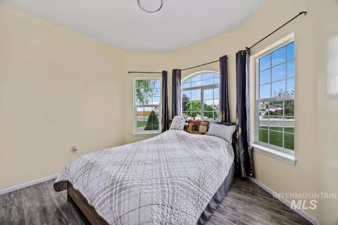 Bedroom - 609 Glen Eagle Dr, Jerome, ID 83338 photo 5 of 5