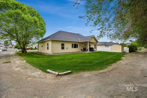 Exterior - 609 Glen Eagle Dr, Jerome, ID 83338 photo 5 of 5