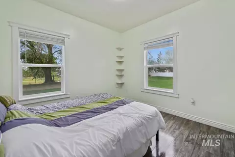 Bedroom - 609 Glen Eagle Dr, Jerome, ID 83338 photo 4 of 5
