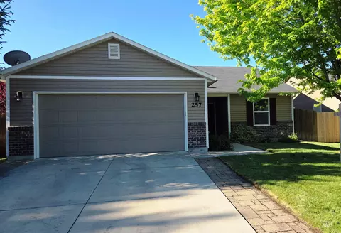 257 E Havasupai St, Meridian, ID 83646