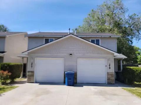 217 219 20th Ave N, Nampa, ID 83687