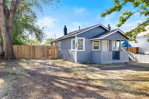 581 Adams St, Twin Falls, ID 83301