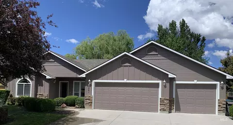 4461 N Attleboro Pl, Boise, ID 83713