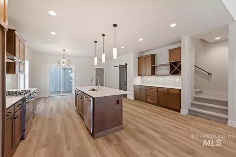 Other - 150 N Edgewood Ln, Eagle, ID 83616 photo 2 of 11
