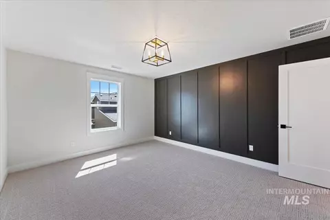 Bedroom - 150 N Edgewood Ln, Eagle, ID 83616 photo 4 of 4