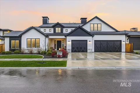 7896 W Deerfawn Ln, Eagle, ID 83616