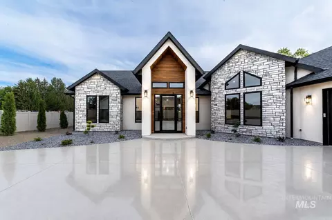 1575 N Watershed Ln, Star, ID 83669
