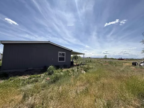 15311 Lake Shore Dr, Caldwell, ID 83607