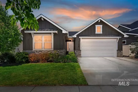 11378 W Helenium Dr, Star, ID 83669