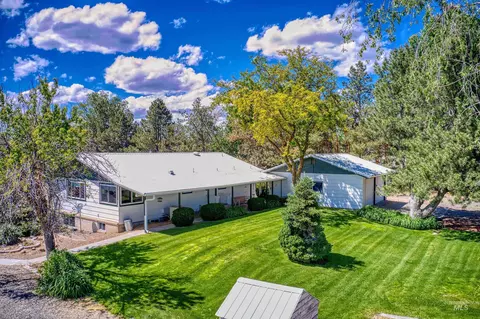 748 Pringle Rd, Weiser, ID 83672