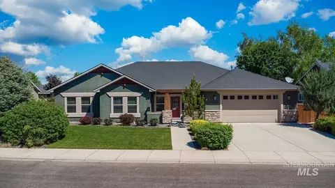 10170 W Broadford Dr, Star, ID 83669